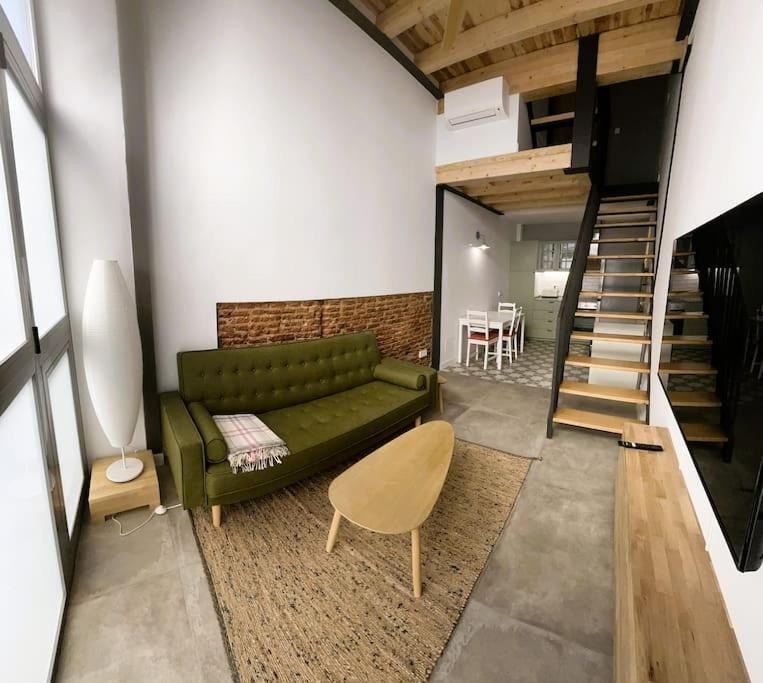 شقة Stylish And Modern Loft In Madrid Centre المظهر الخارجي الصورة
